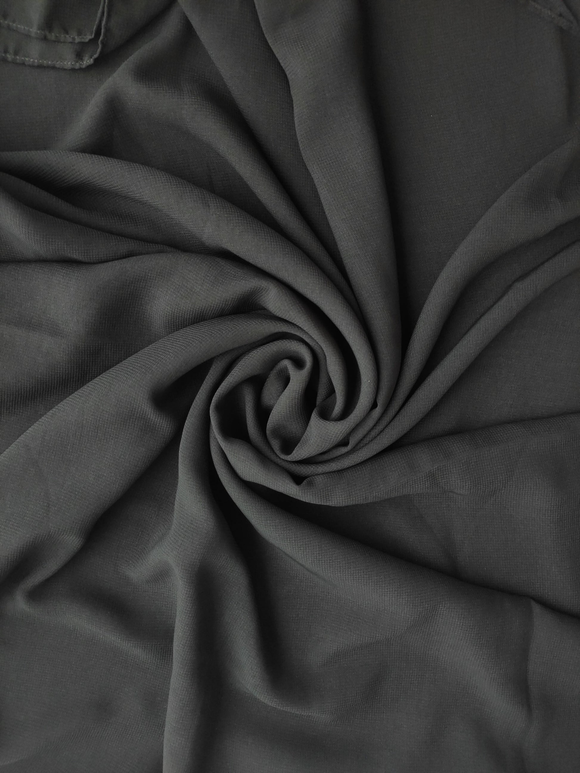 Dark Grey Créme Hijab