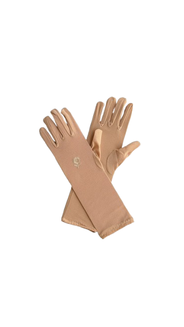 Pair of beige gloves