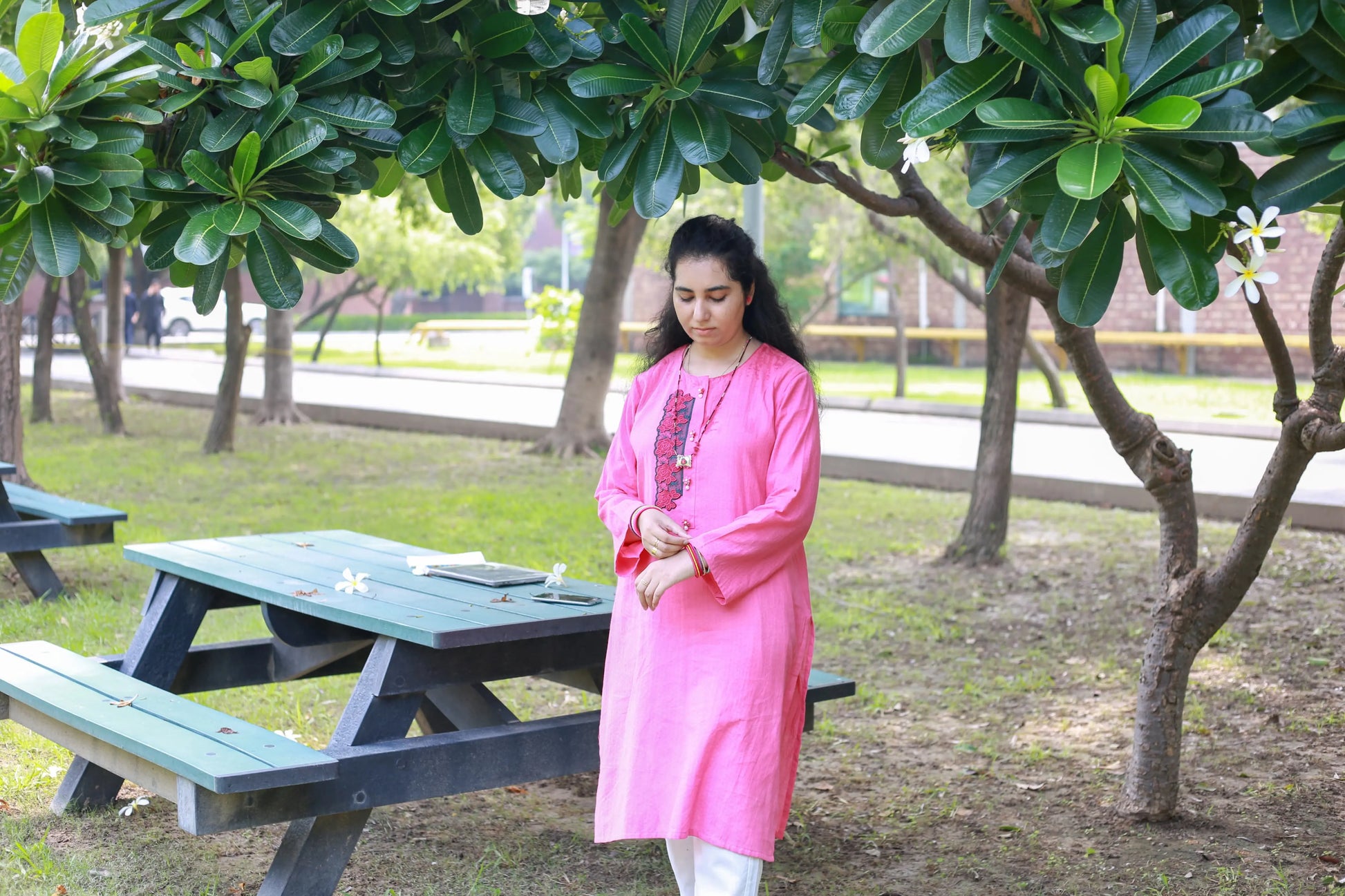 pink kurta